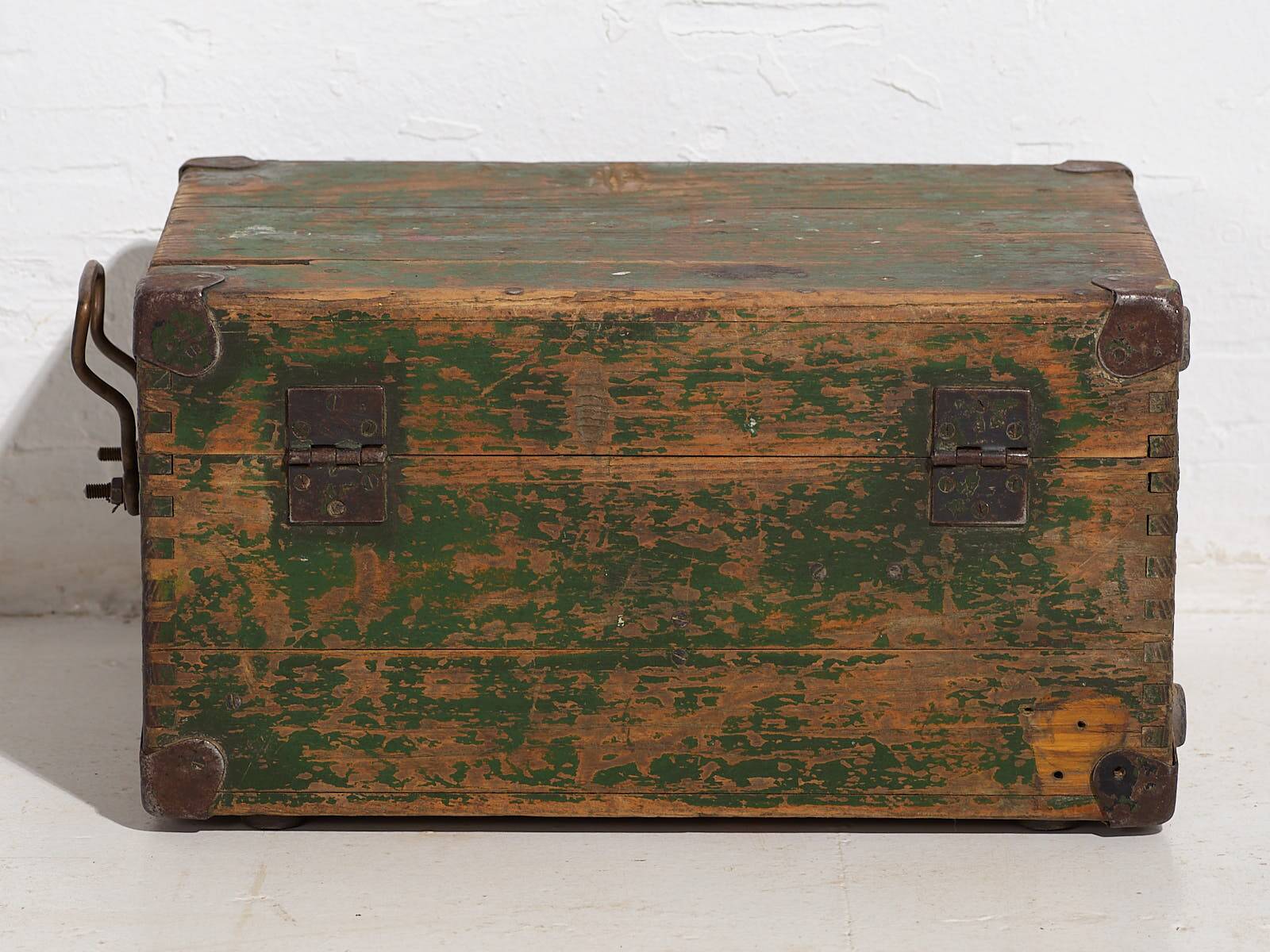 Vintage World War II ammunition box (c.1945) #9