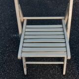 Set of 4 vintage folding chairs.