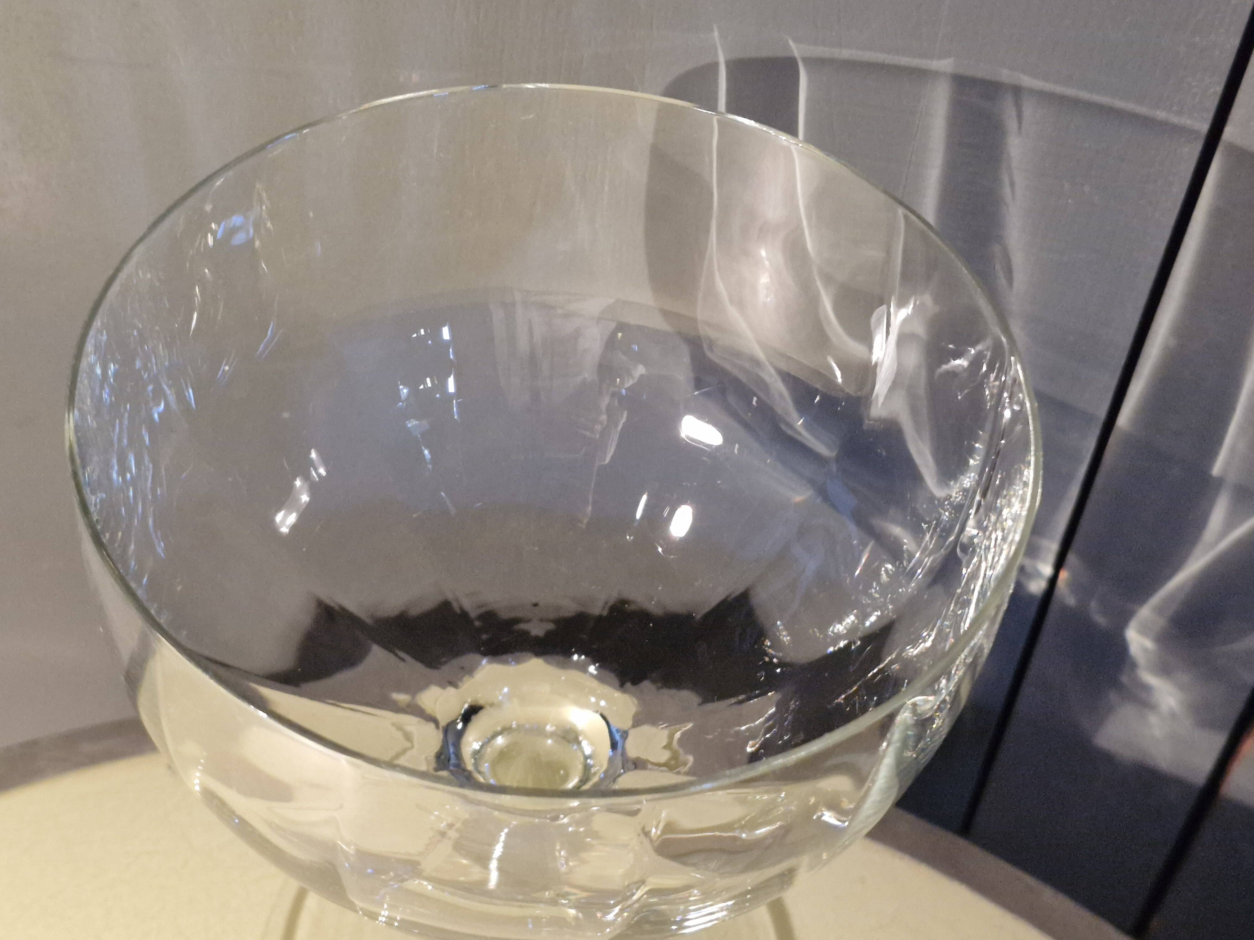 2 large ice cream bowls, dessert or otherwise, in crystal from the 1920s.