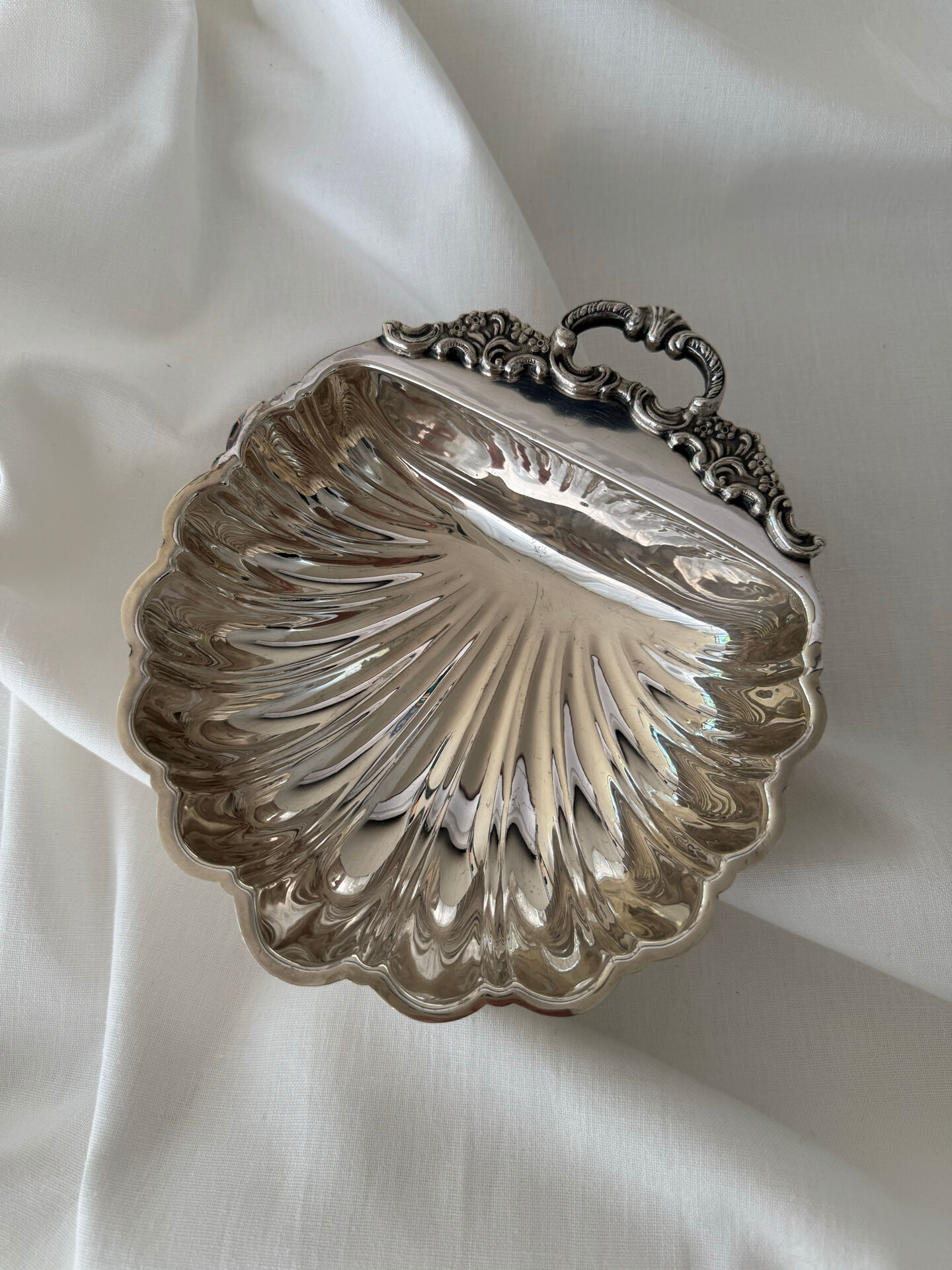 Vintage Silver Plated Shell Shaped Deep Bowl