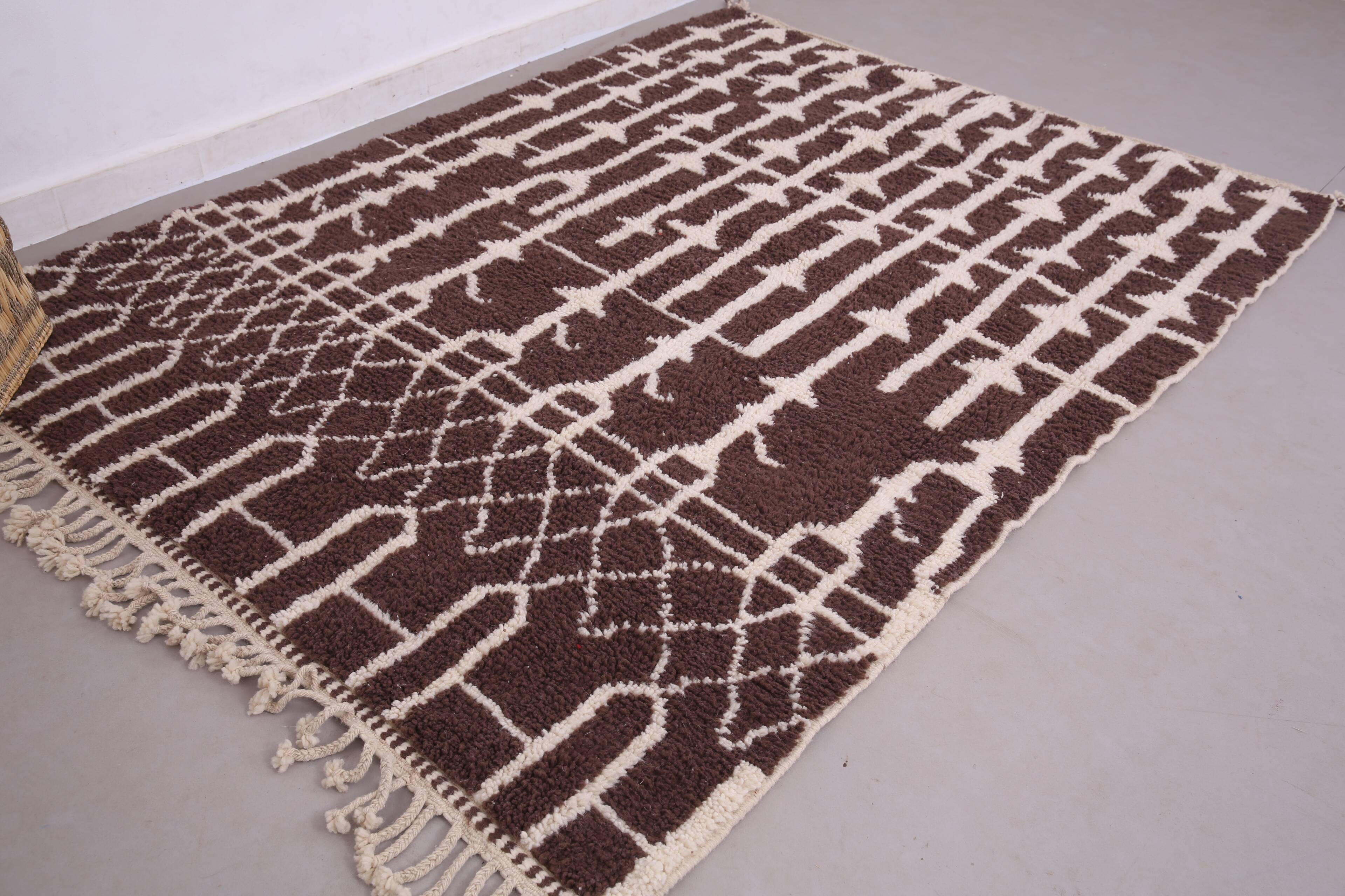 Brown Beni Ourain Rug 183 x 246 cm, Handmade Berber Wool Rug, Vintage Style