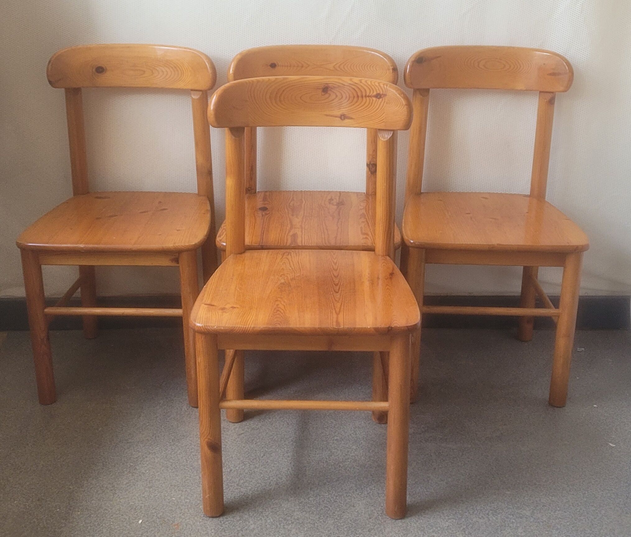 Danish pine chair Rainer Daumiller