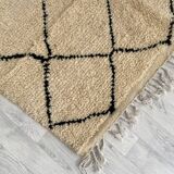 Handmade wool berber rug 196 x 135 cm