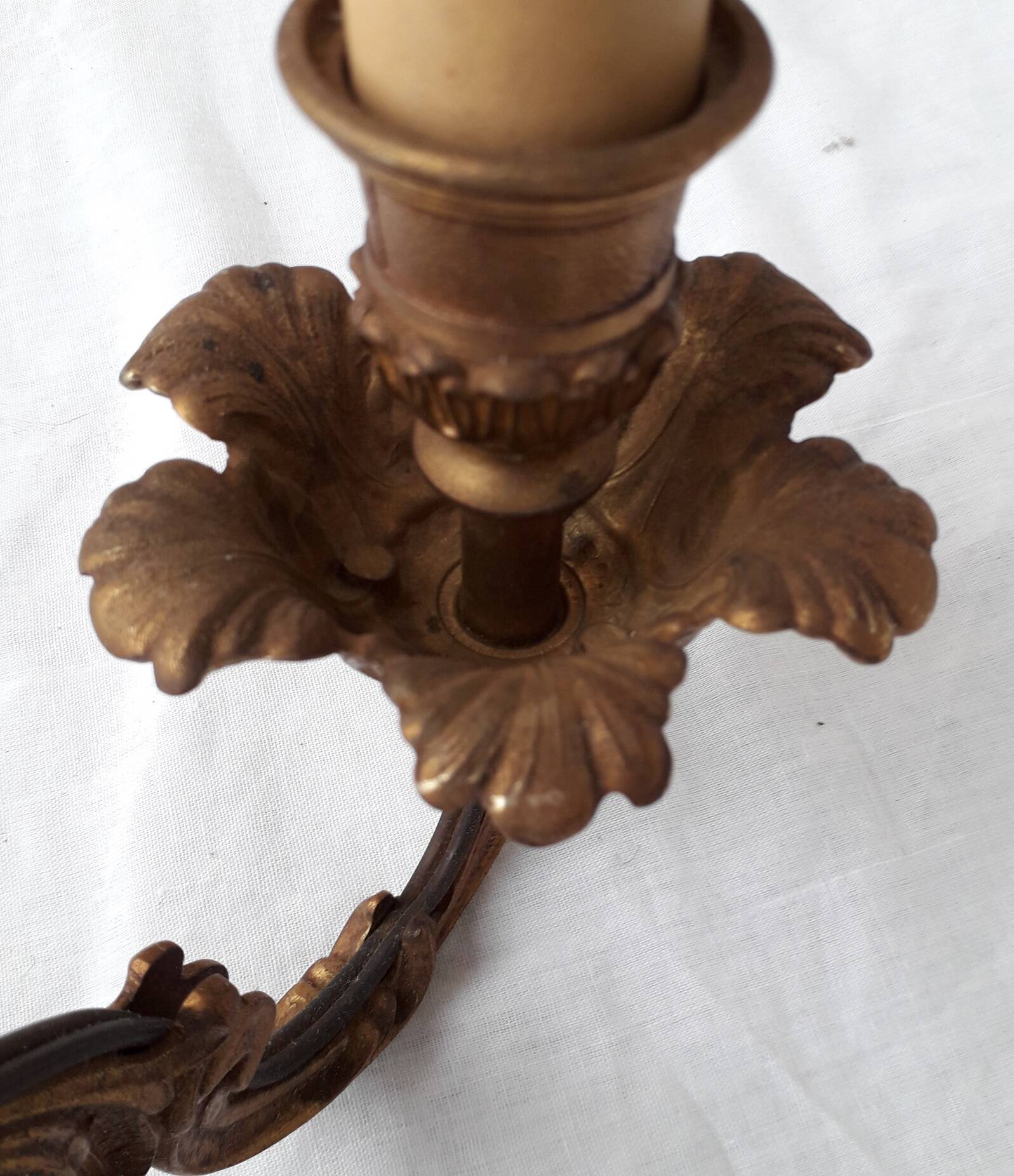Bronze wall light