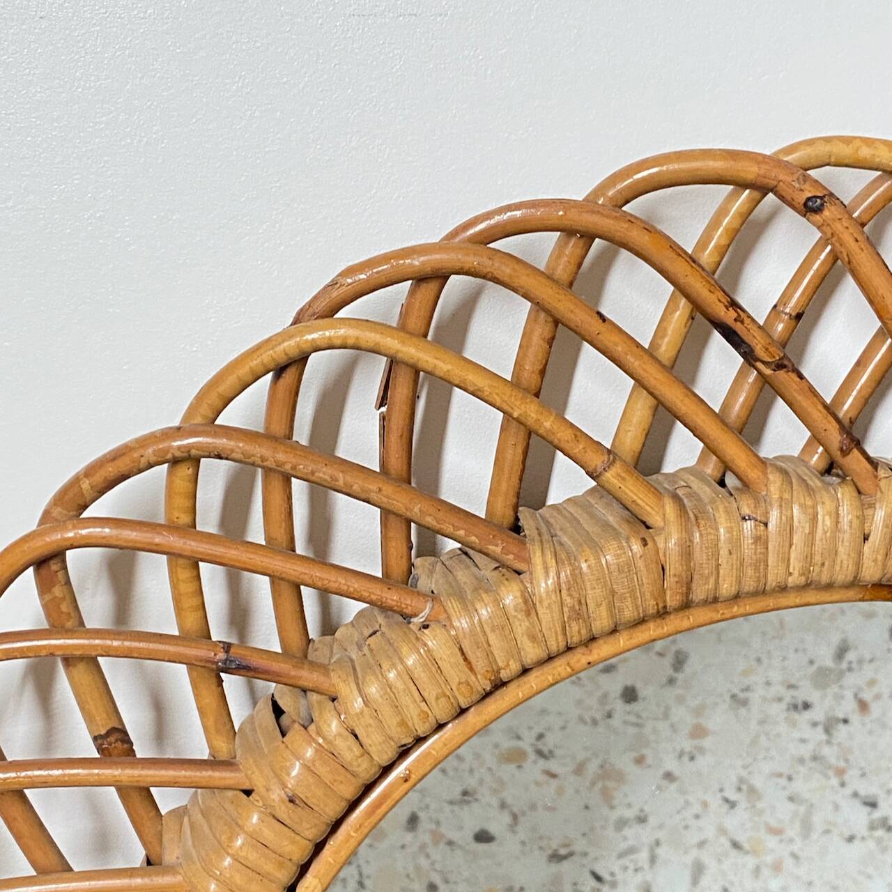Oval rattan mirror attributed to franco albini - 1960's
