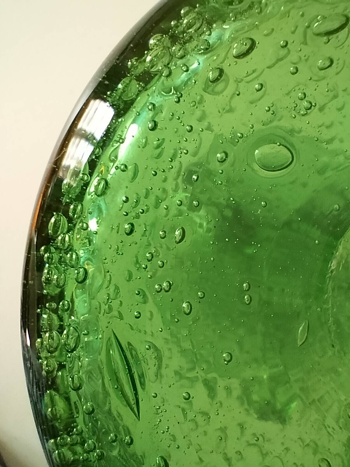 Duo de bougeoirs en verre bullé vert – Verrerie de Biot