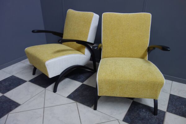 Paire de fauteuils de Jindrich Halabala