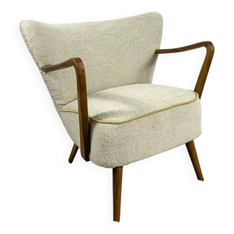 Mid Century Club Chair Boucle