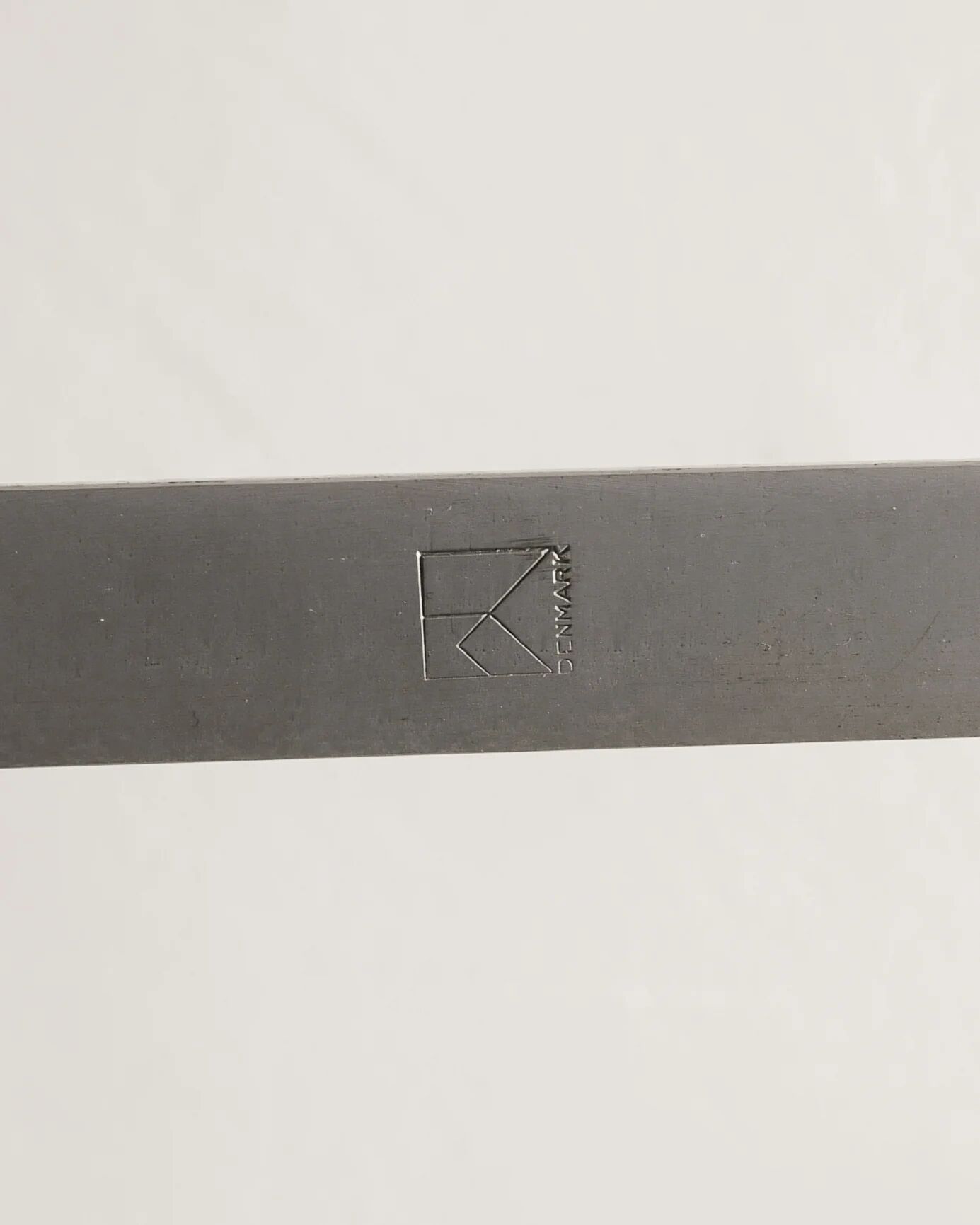 Table à manger "PK54" emblématique danoise du milieu du siècle par Poul Kjærholm, années 1960.