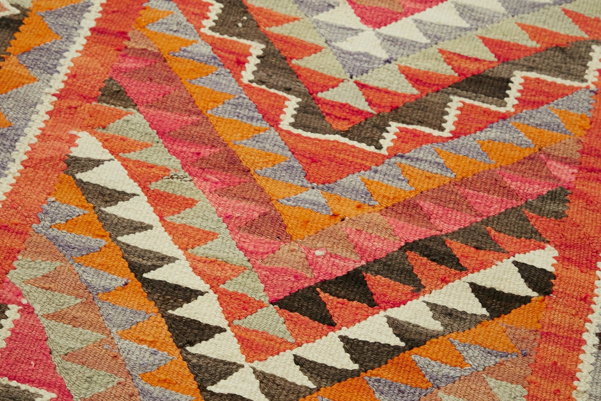Turkish Handwoven Vintage Herki Kilim 92 cm x 320 cm