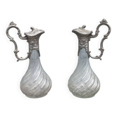 Deux AIGUIÈRE CARAFE À VIN