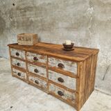 Workshop chest of drawers