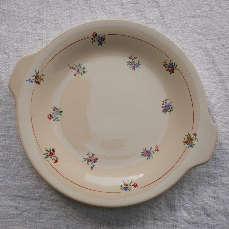 Set of 8 dessert plates with presentation plate, Béarn de Orchies Moulin des Loups model