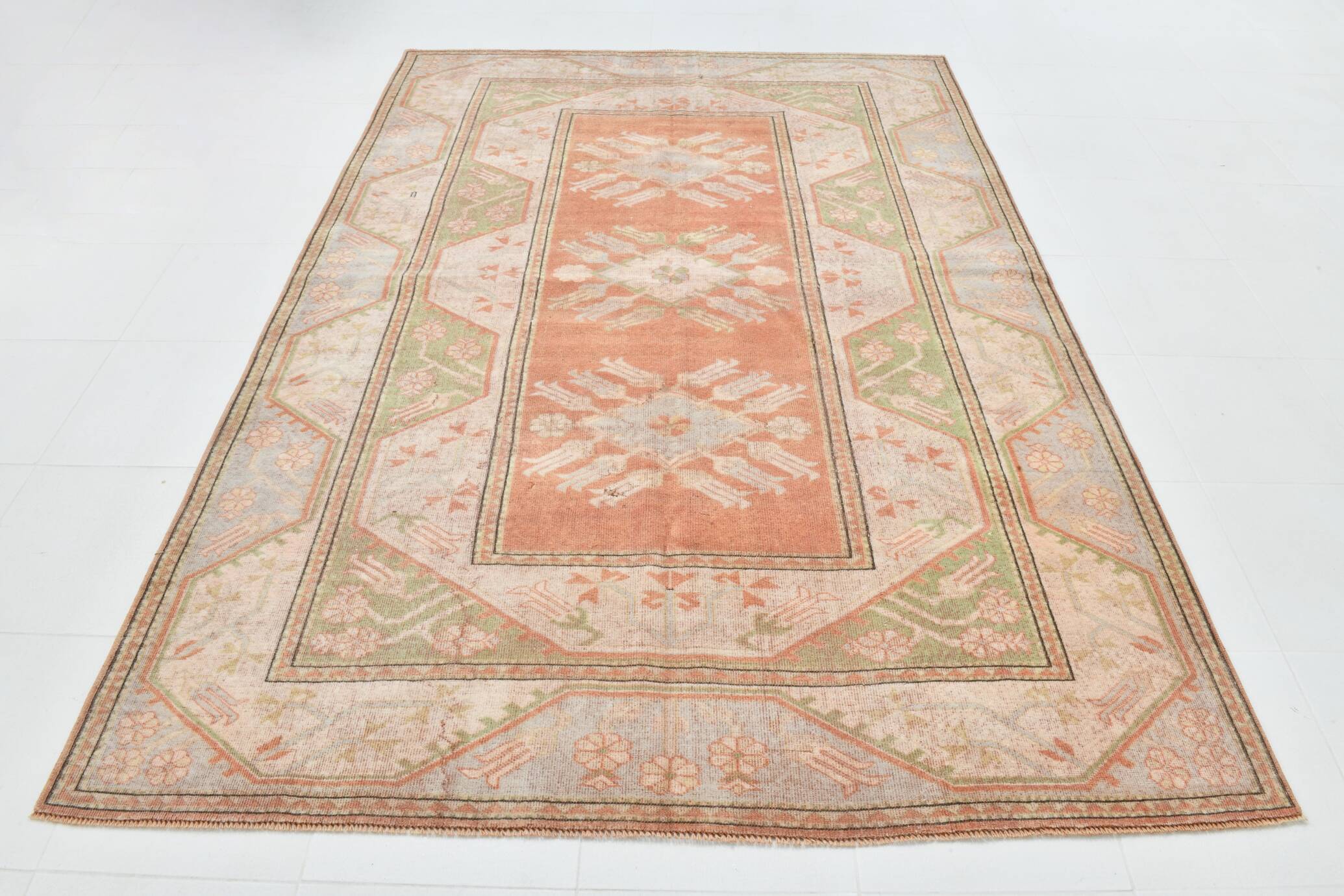 Tapis persan crème pêche 6x9, 195x275 cm