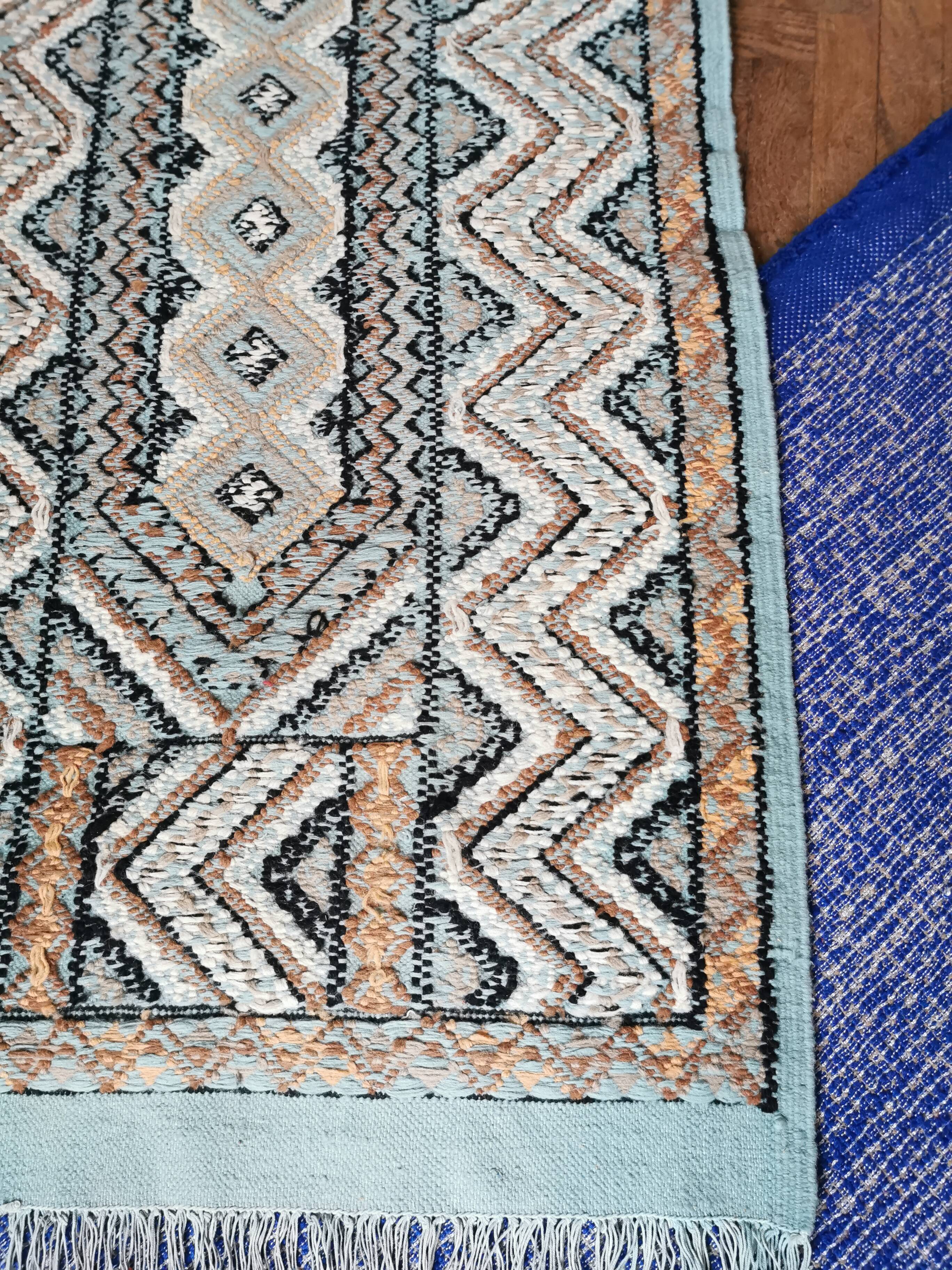 Kilim wool rug 243 x 0,81
