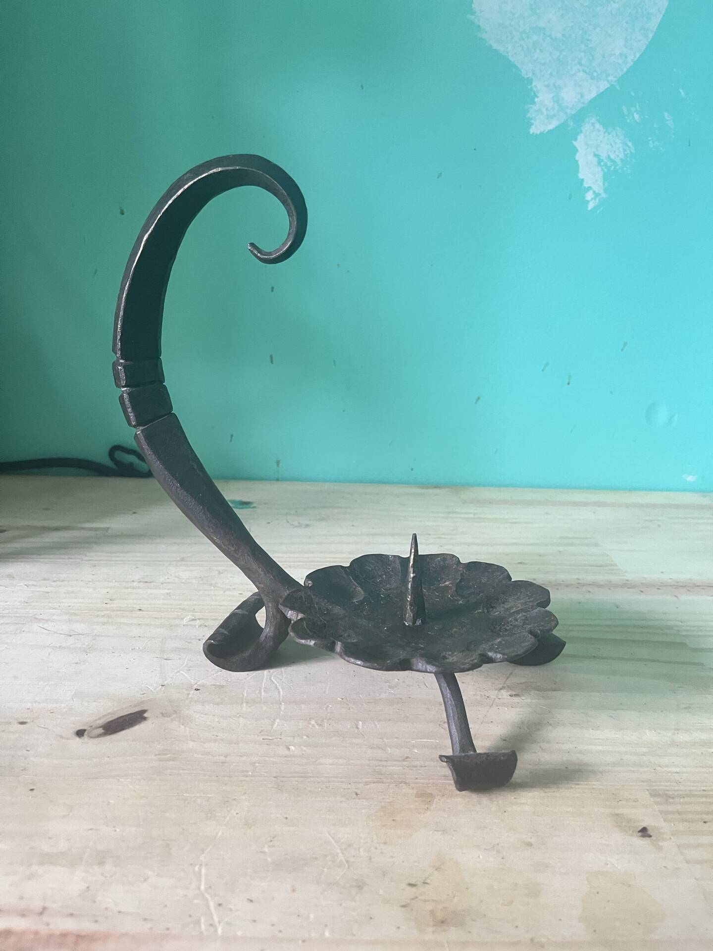 Vintage wrought iron candlestick holder — Scroll handle — Rustic decor