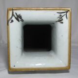 Old Chinese famille rose porcelain vase, late 19th century