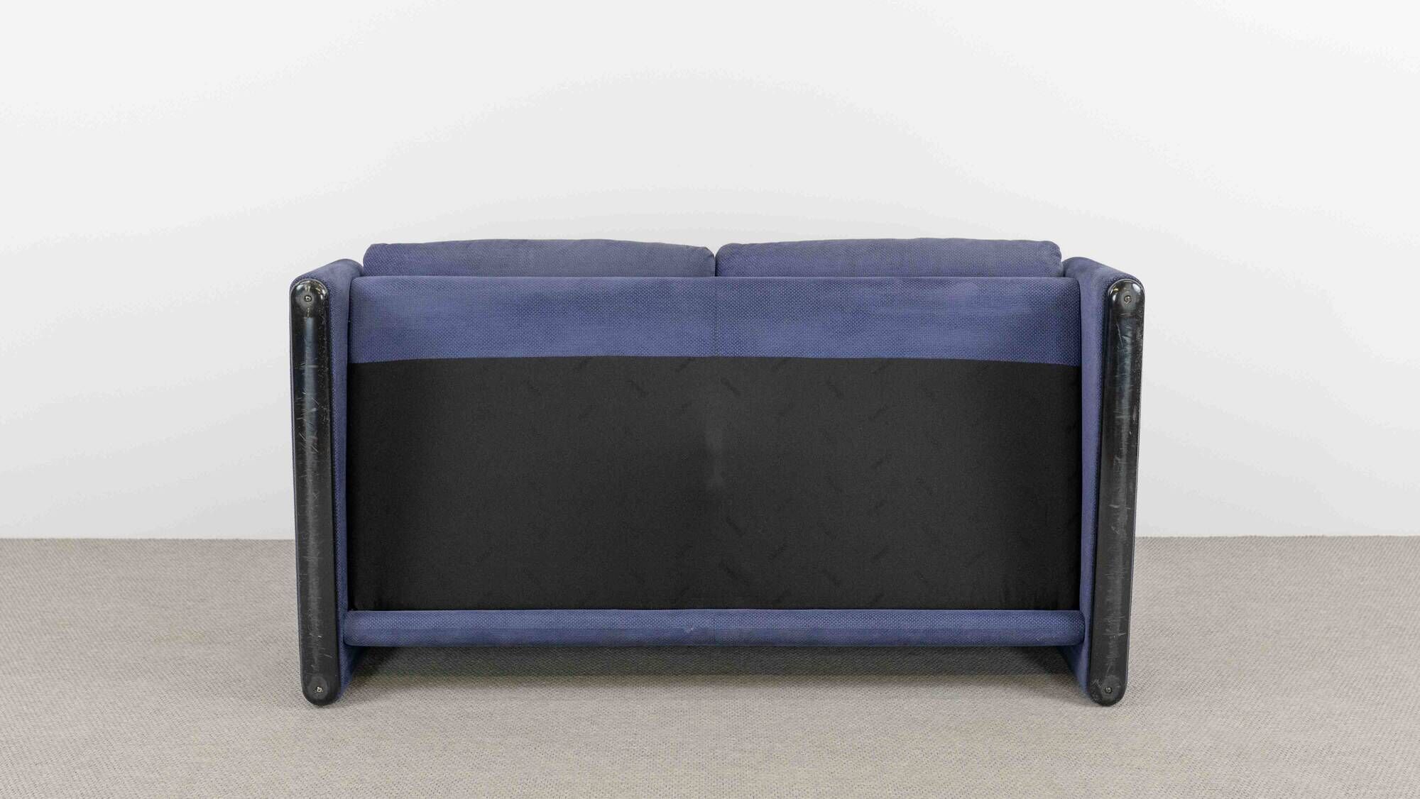Cassina Maralunga 2-seat Sofa by Vico Magistretti