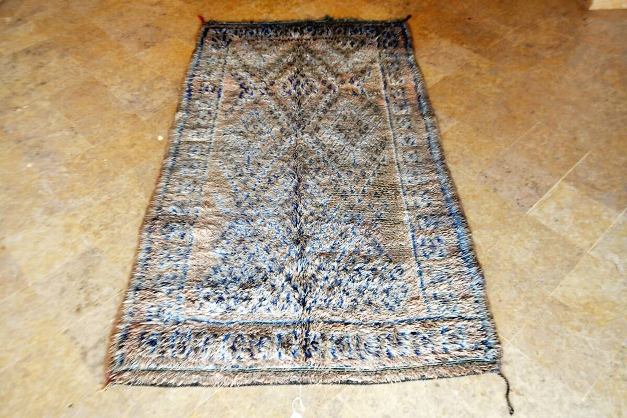 Moroccan Berber carpet Beni Mguild vintage 247 x 140 cm