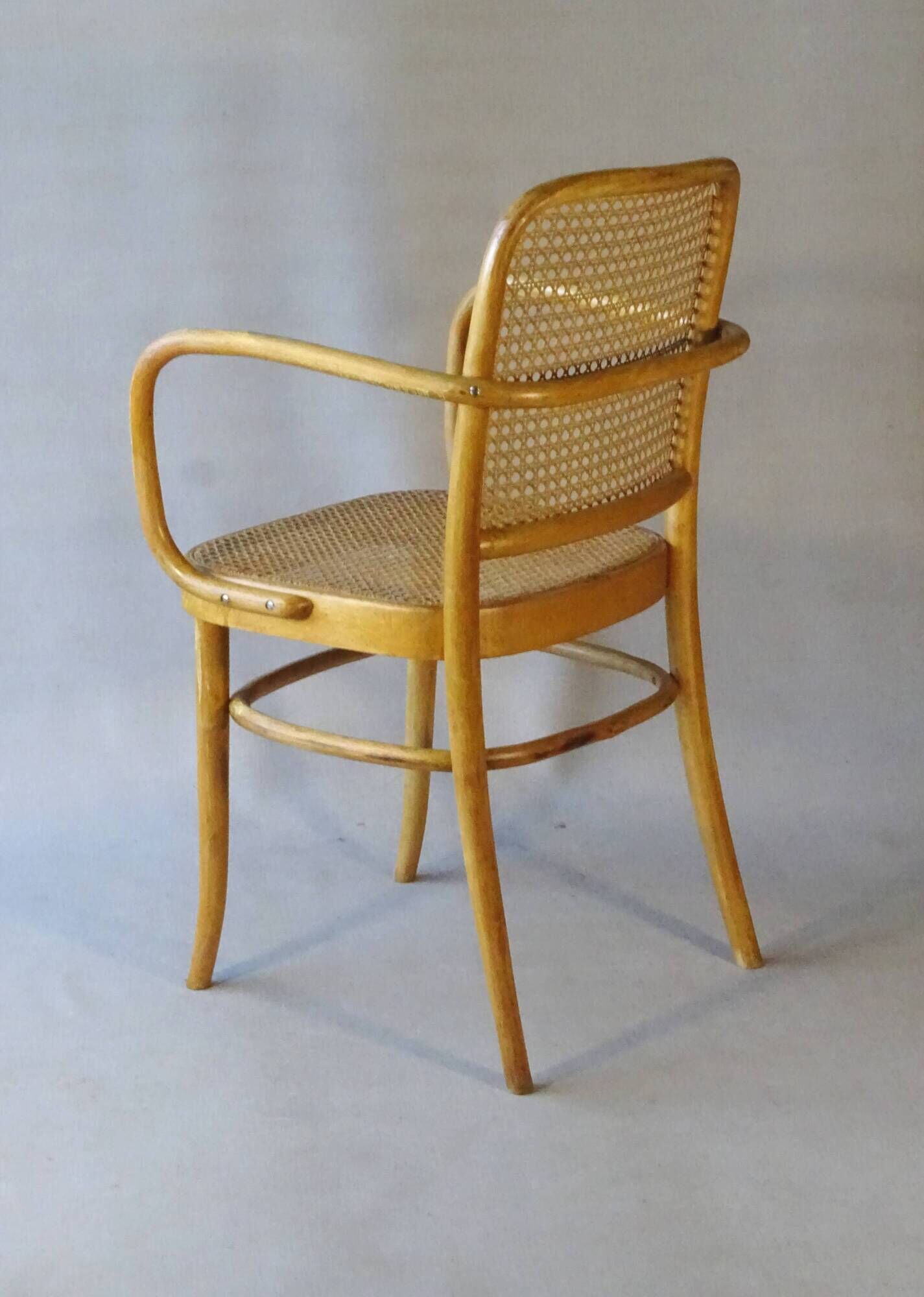 Hoffmann Armchair No. 811, by Thonet 1960/65