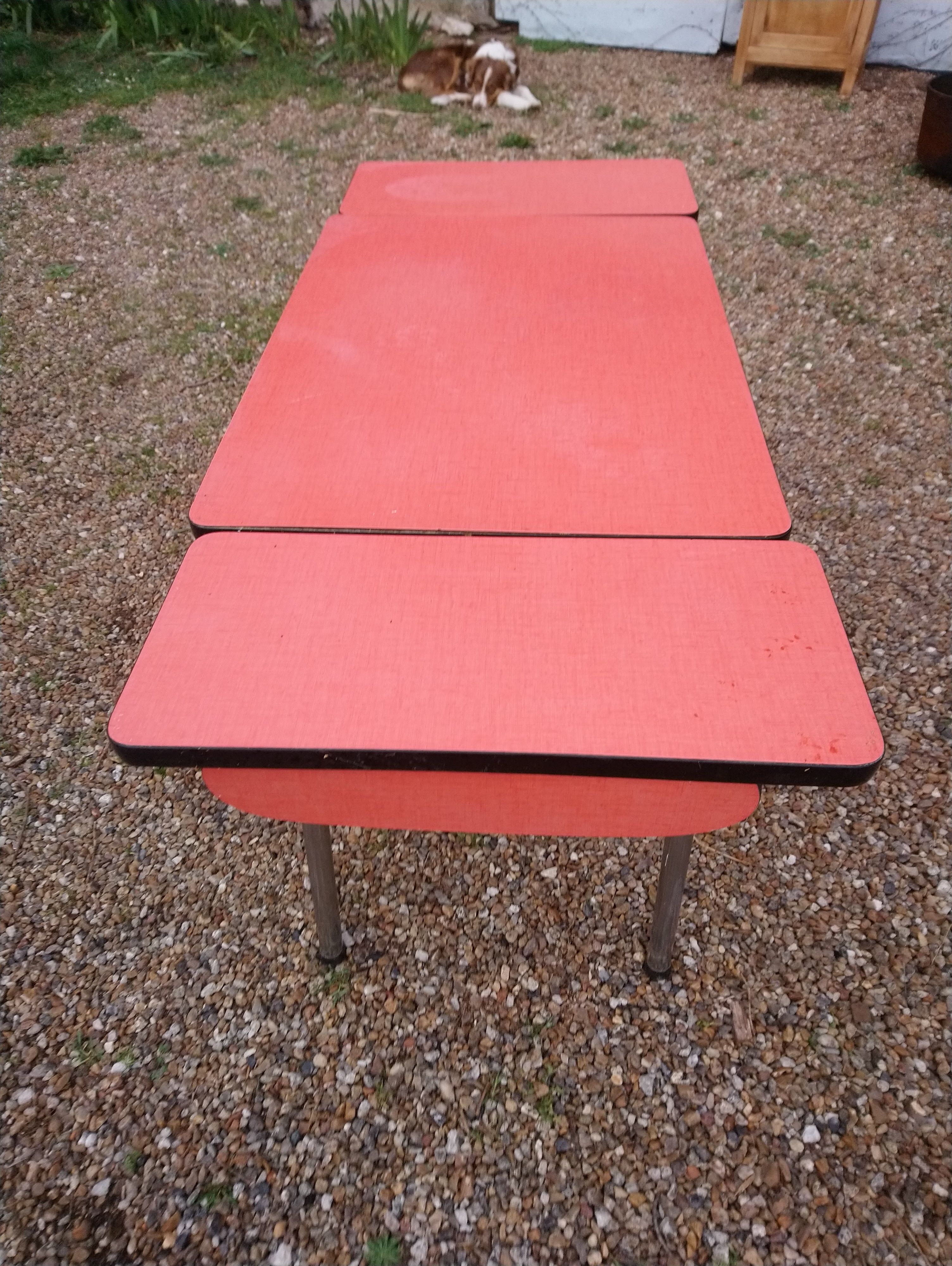 Table red Formica with extensions