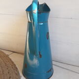 Enamelled sheet metal pitcher