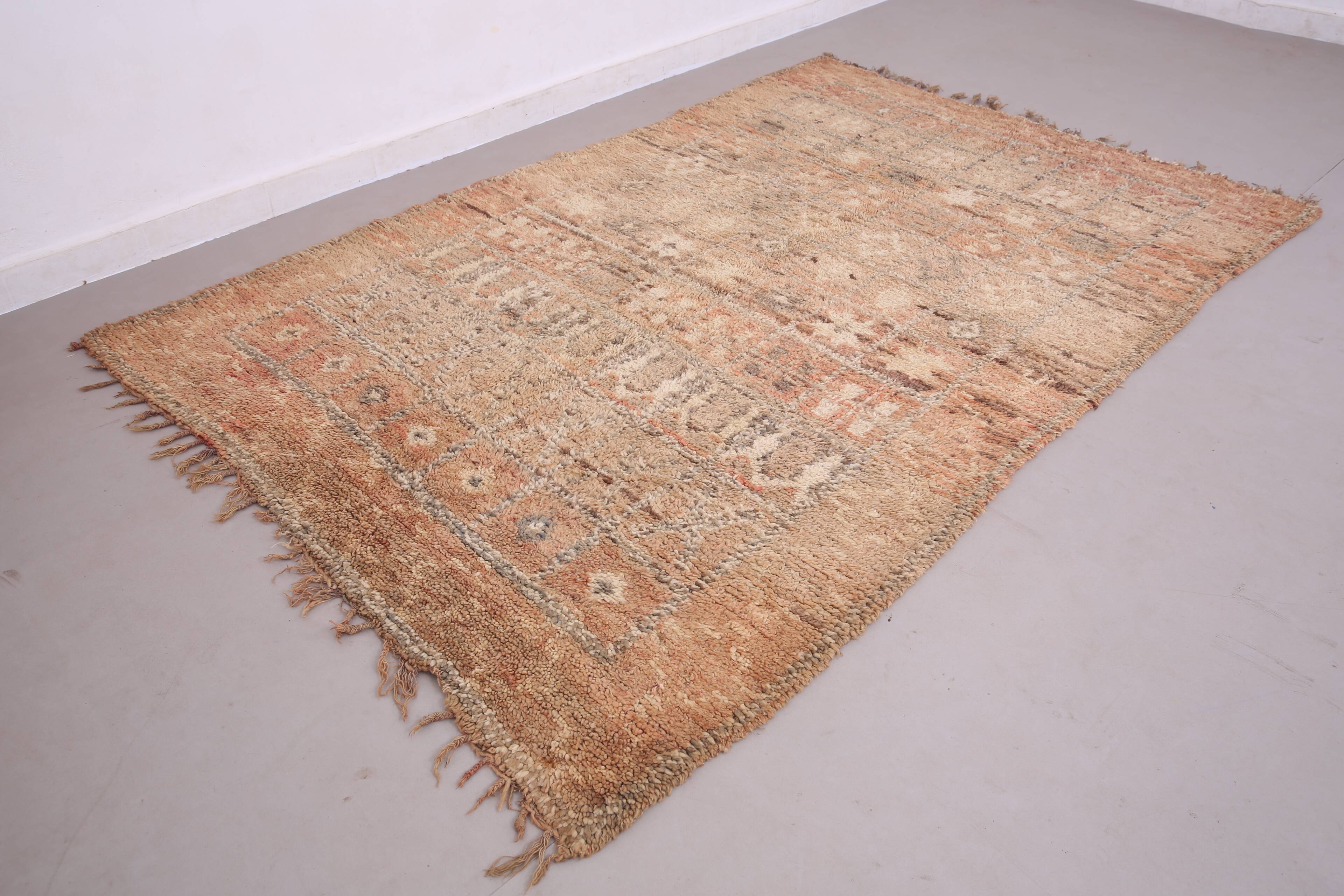 Peach Vintage Moroccan Rug 174 x 263 cm - Berber Wool Rug - Handmade rug