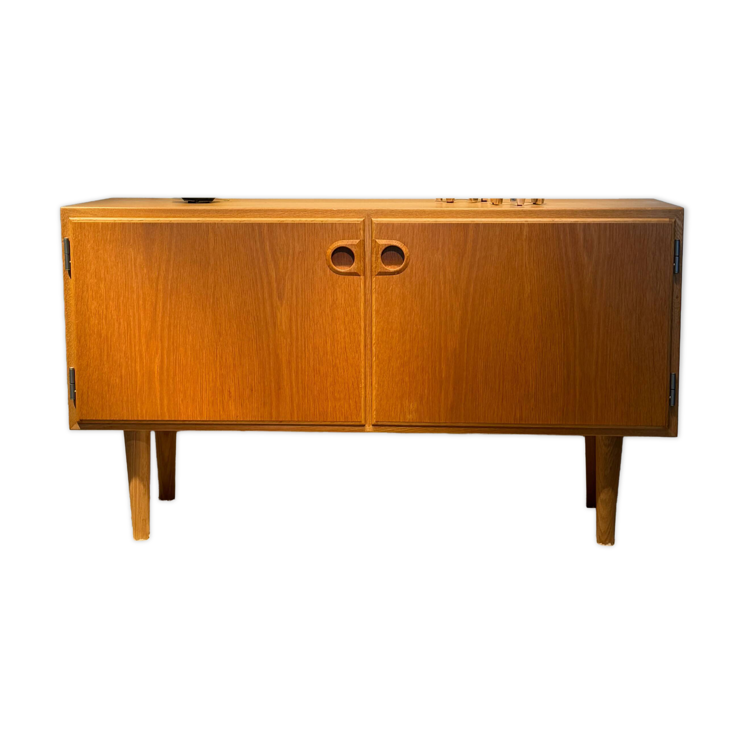 Vintage Scandinavian buffet in golden oak "Thyra"