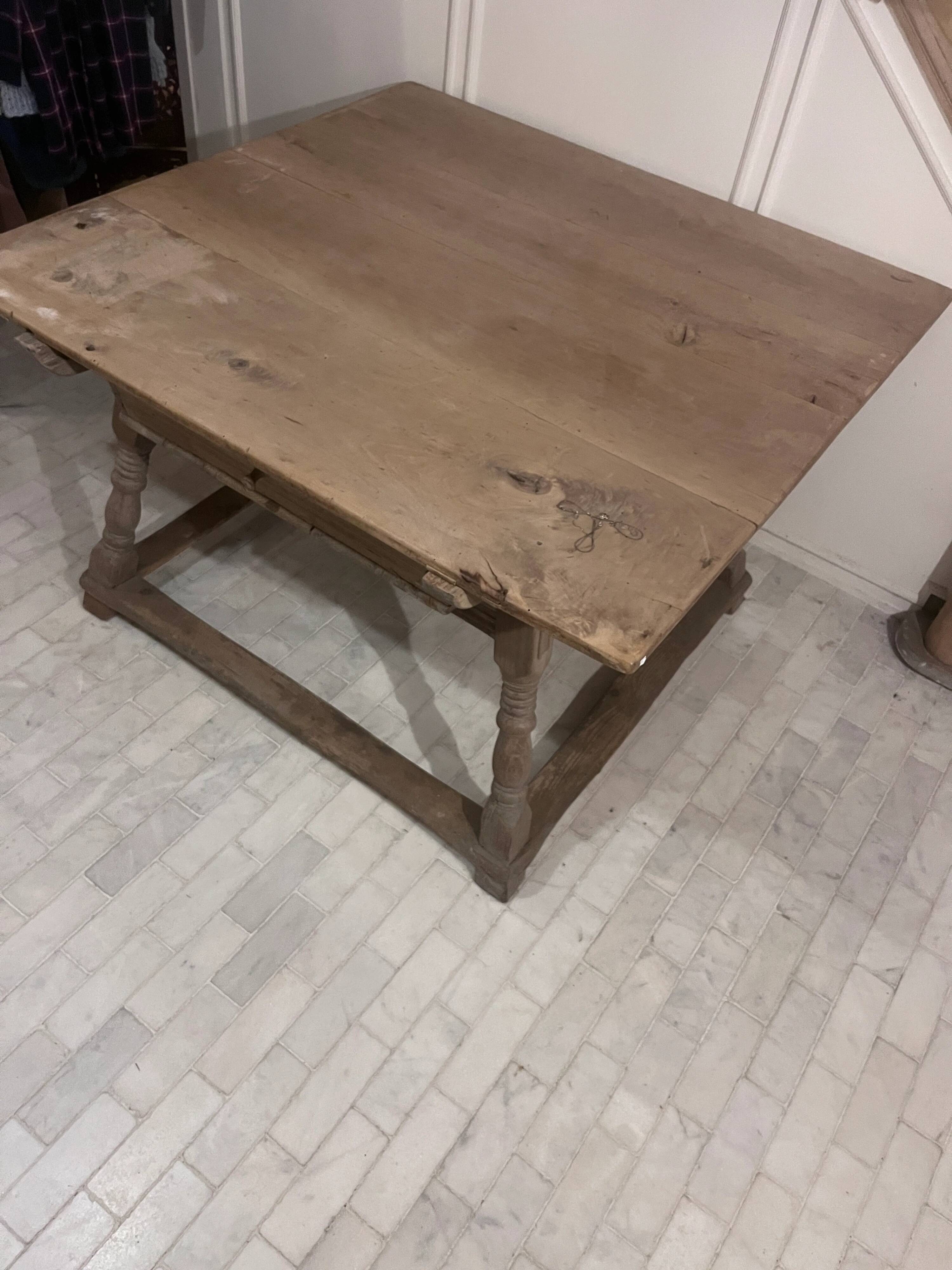 19th-century antique merchant's payment table made of solid wood.