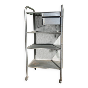 Industrial servant Heliolite