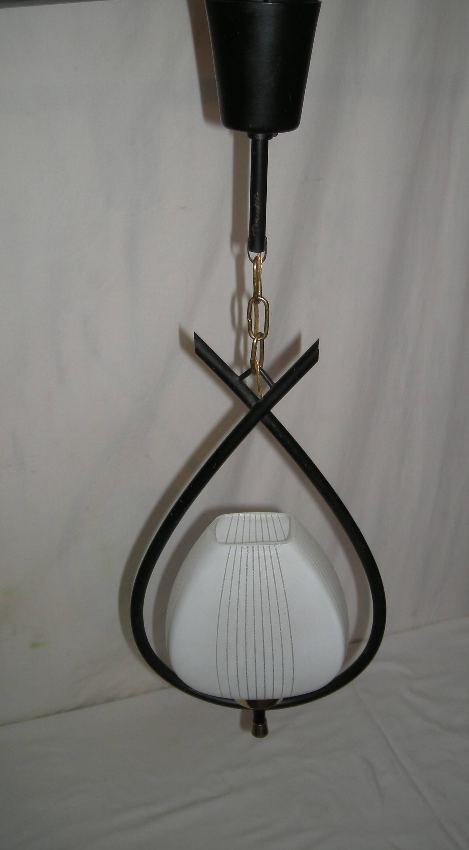 Suspension arlus from the 1950s