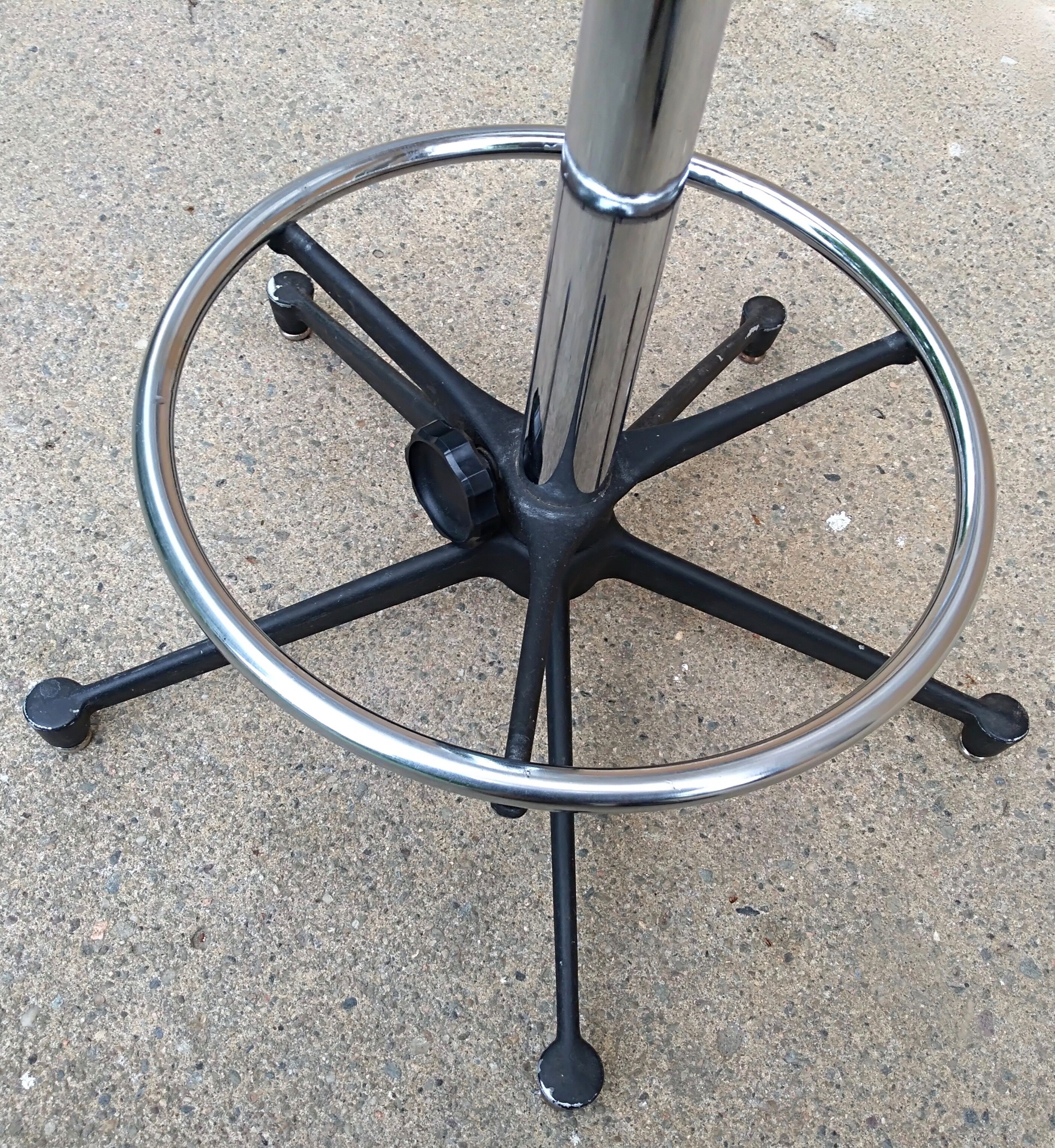 Mirima 70s adjustable "tractor" stool