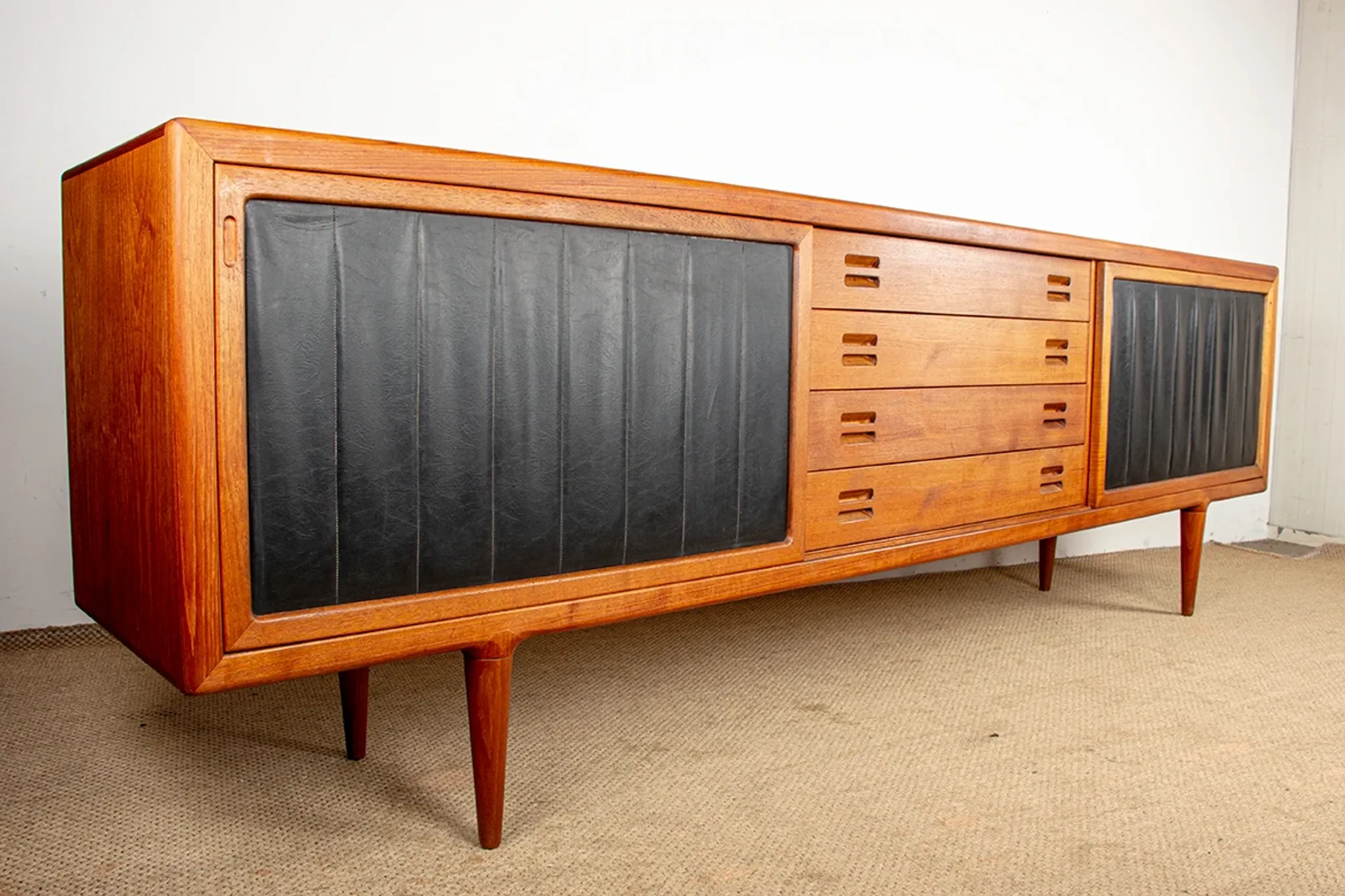 XL Danish sideboard in teak, oak and leatherette, 280 cm, by Nana Ditzel 1960.