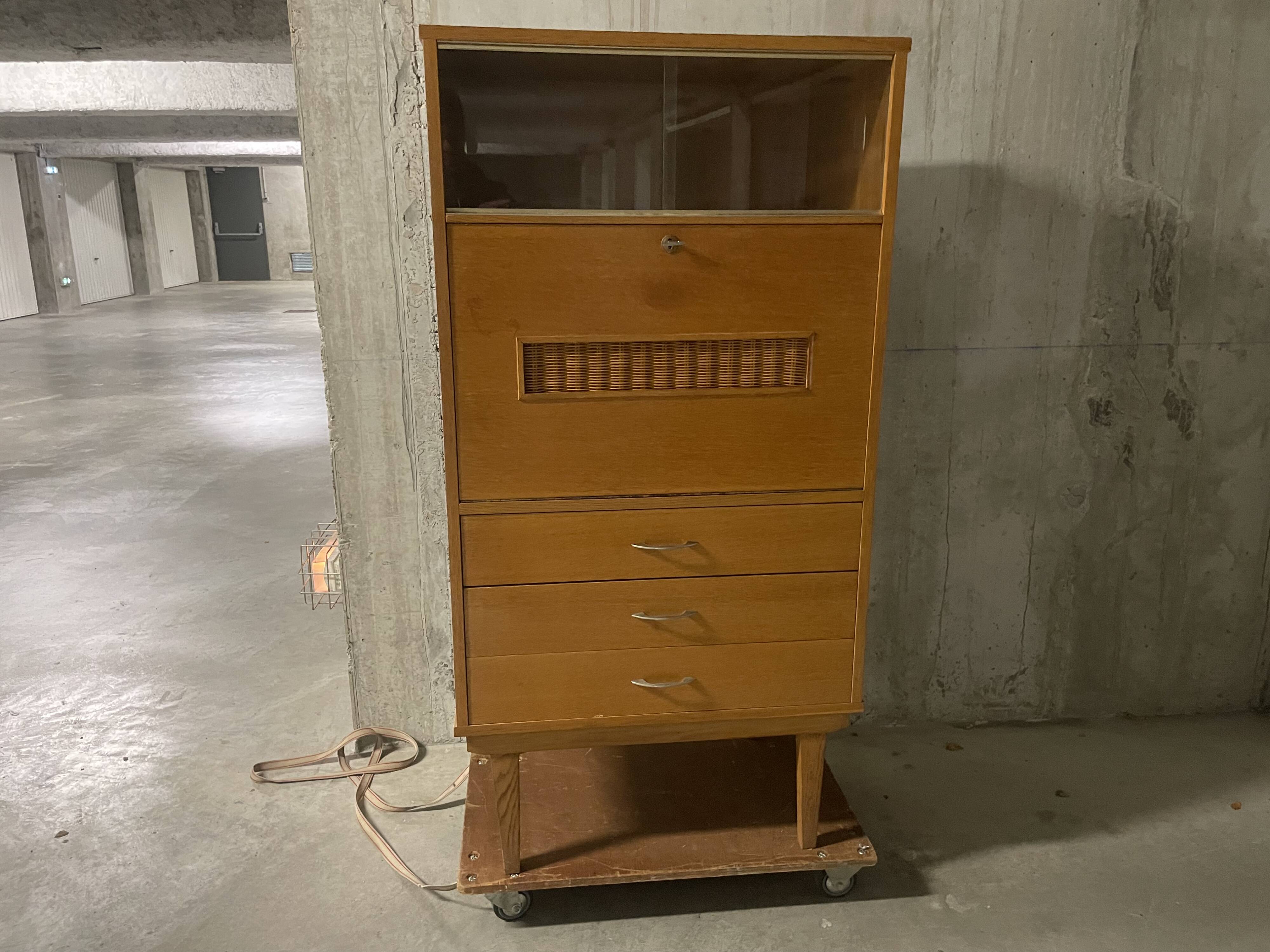 Secretary from the 1960s