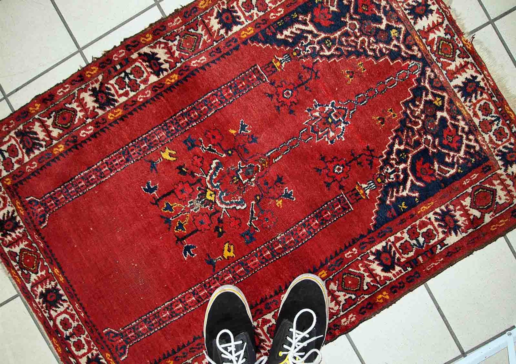 Old turkish carpet anatolian handmade 79cm x 112cm 1940s, 1c563