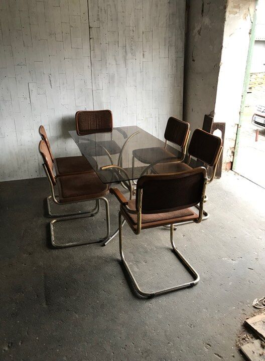 Ensemble table et chaise Cesca de Marcel Breuer