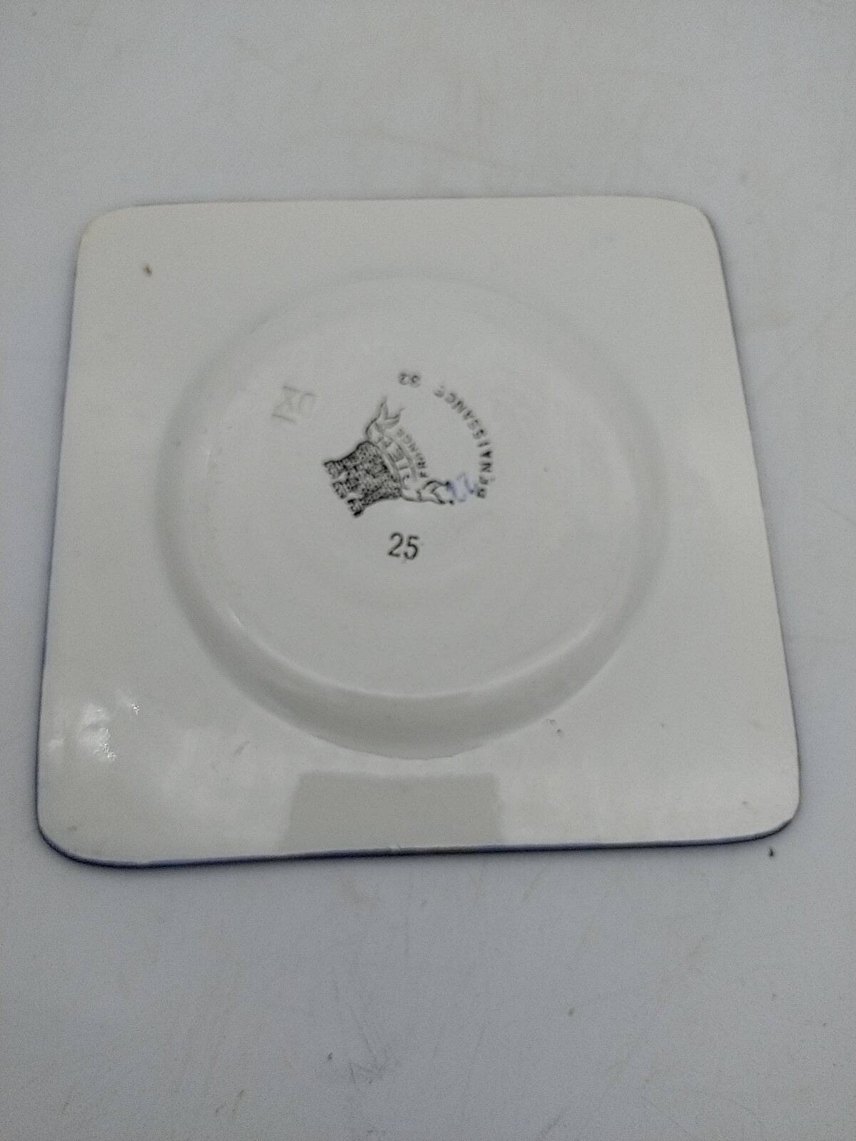 Service à dessert . Gien renaissance circa 1930 .