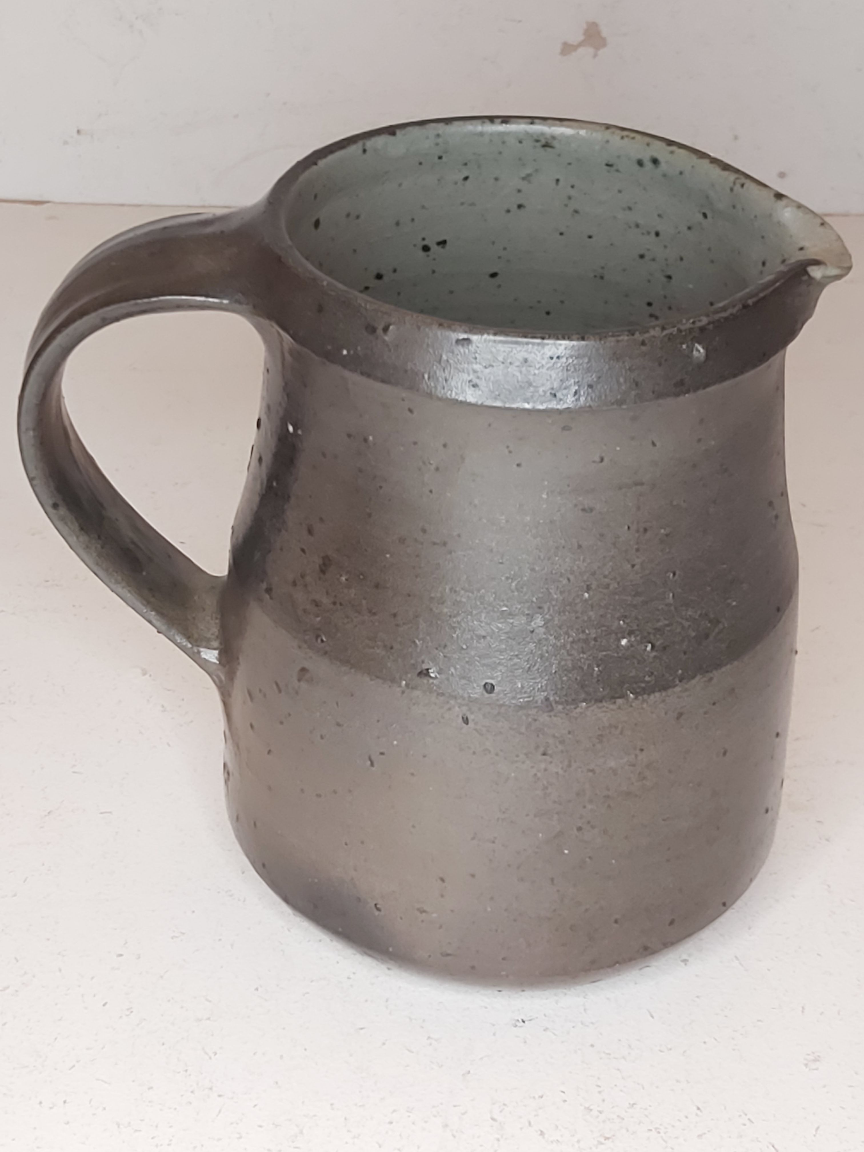 Pitcher sandstone pyrity robert deblander (1924-2010)