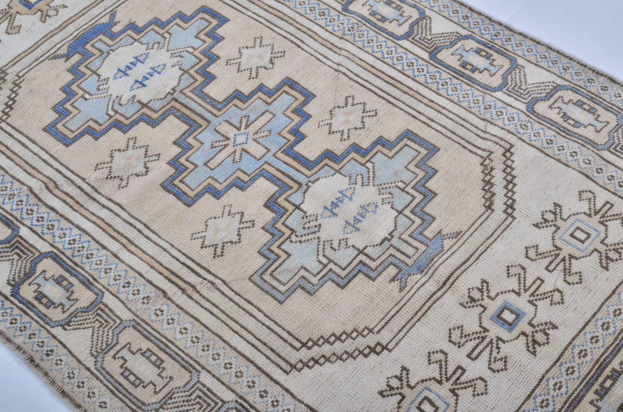 Tapis fait main Oushak turc sku 3559
