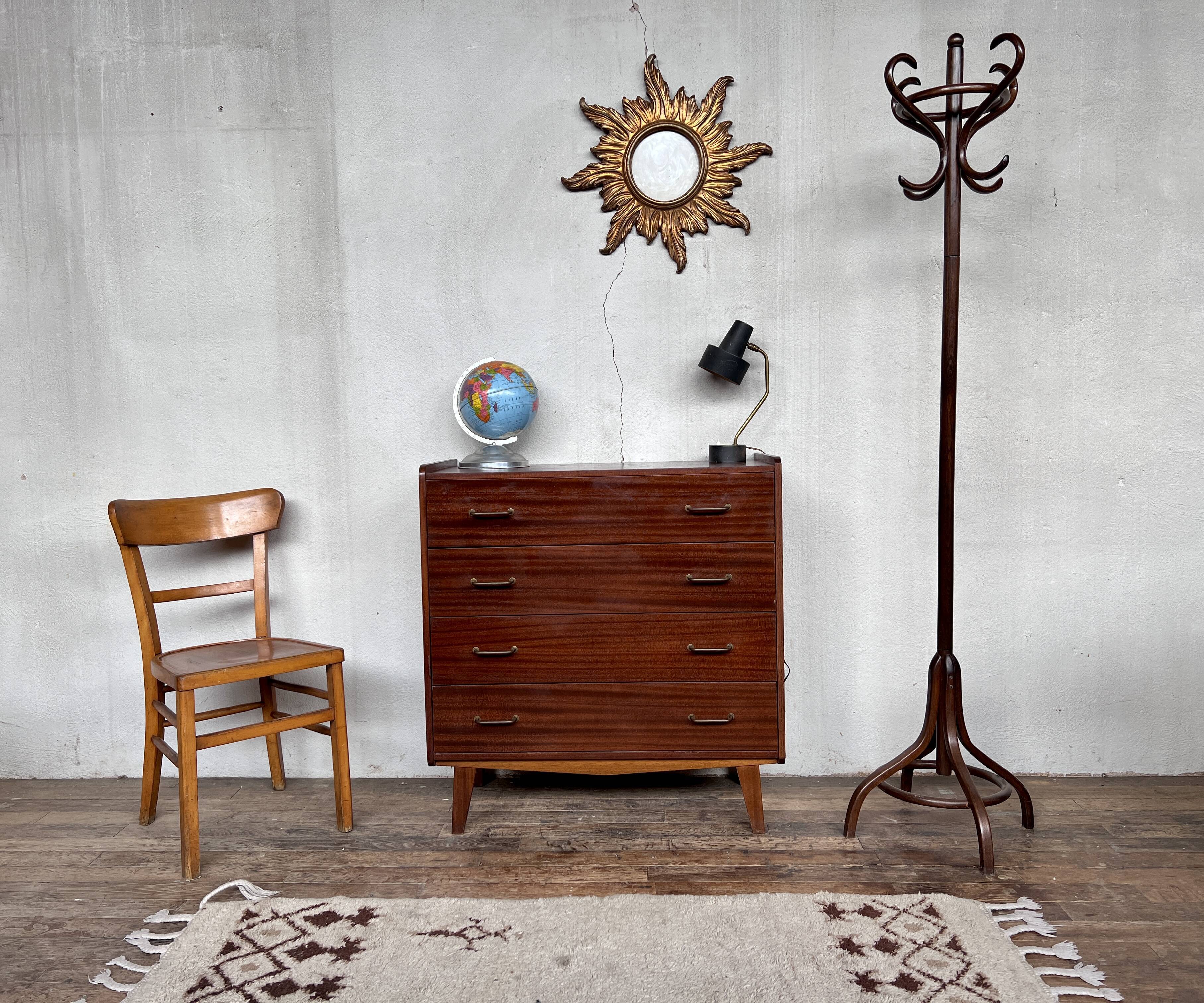 Chest of drawers compass feet in teak 1960 vintage