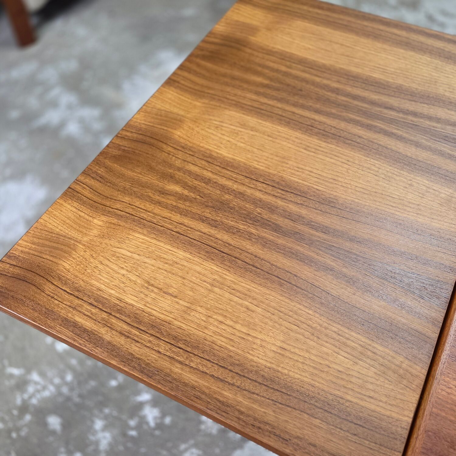 Henning Kjaernulf, Vejle vintage 1960s extendable table