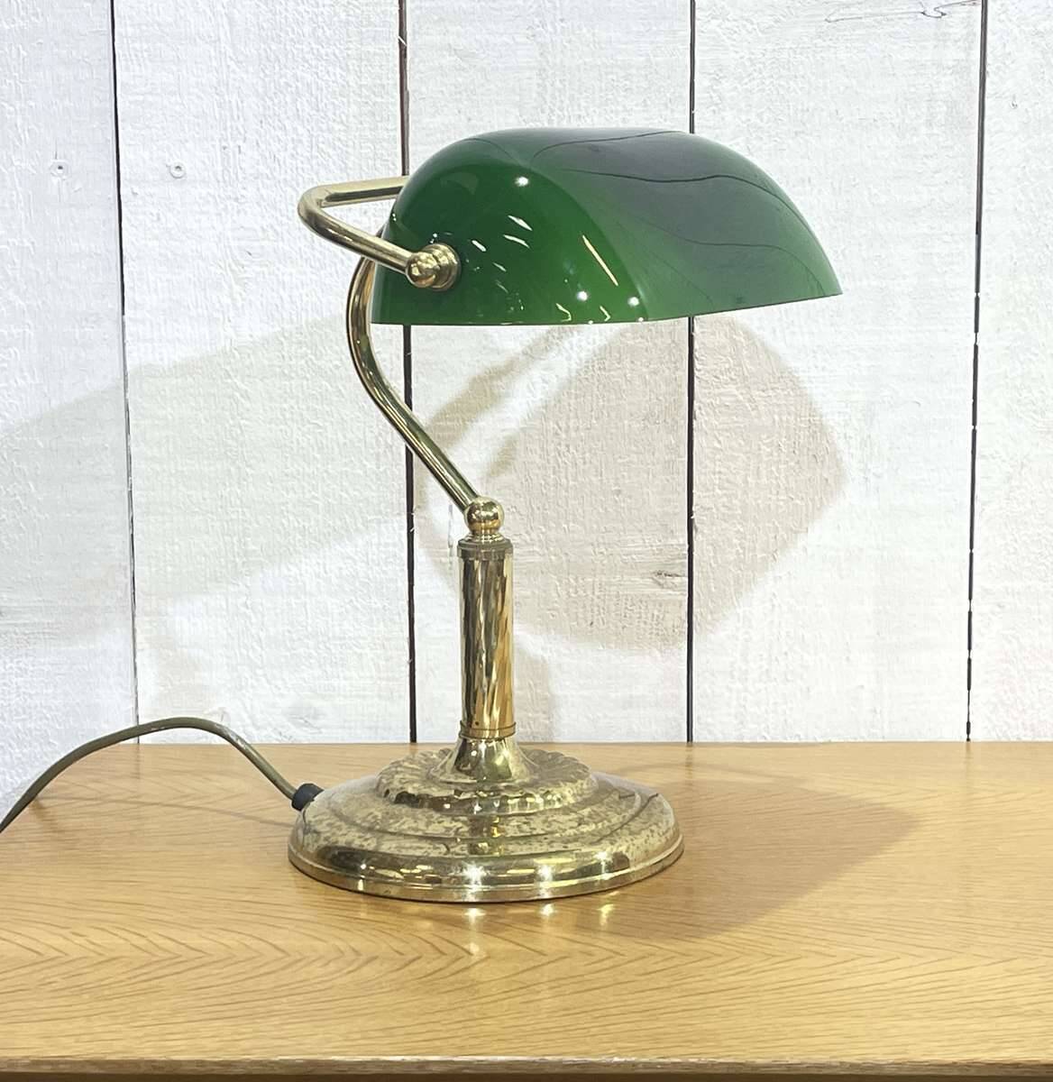 Brass and green opaline desk lamp (opaline defect)