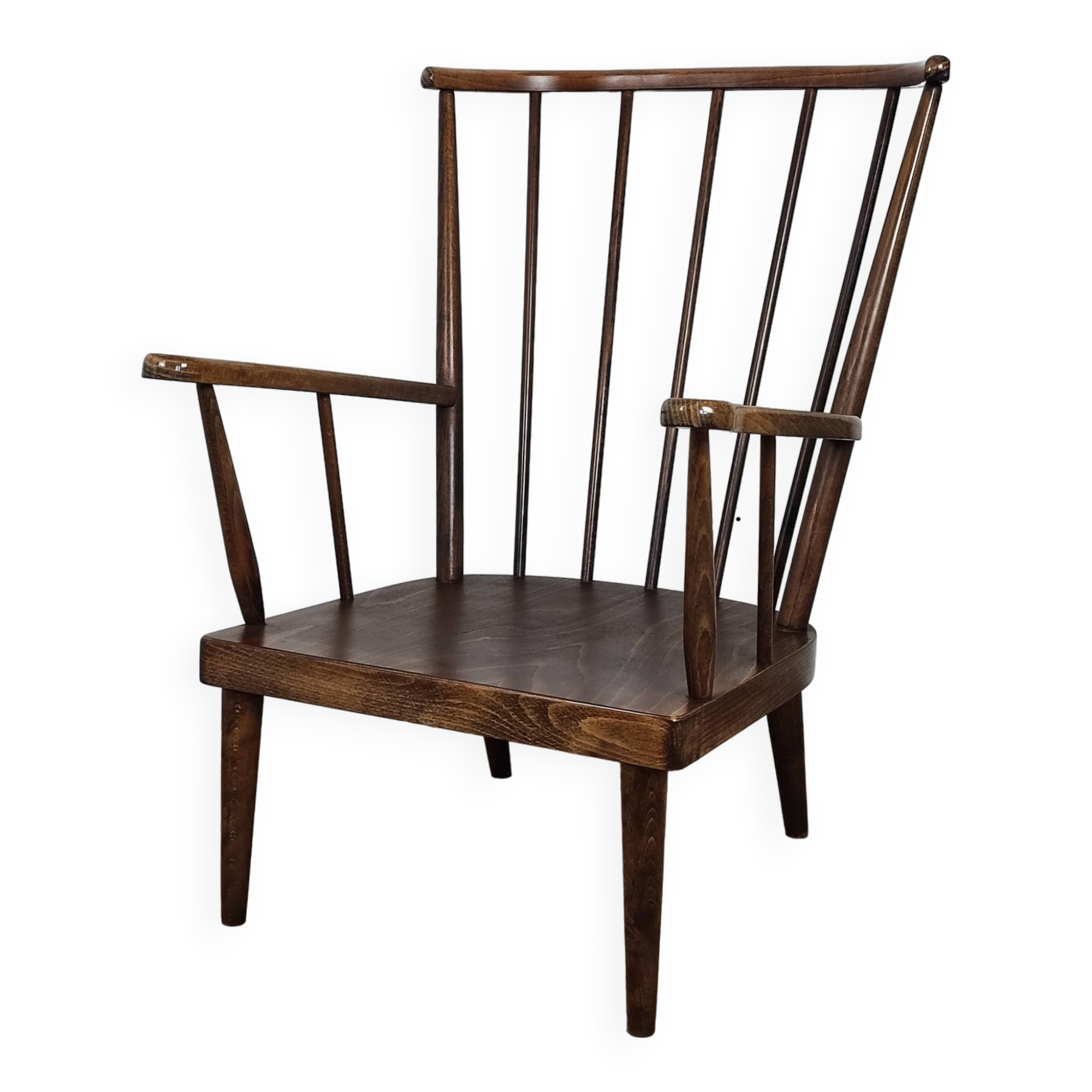 Baumann 60' fan armchair
