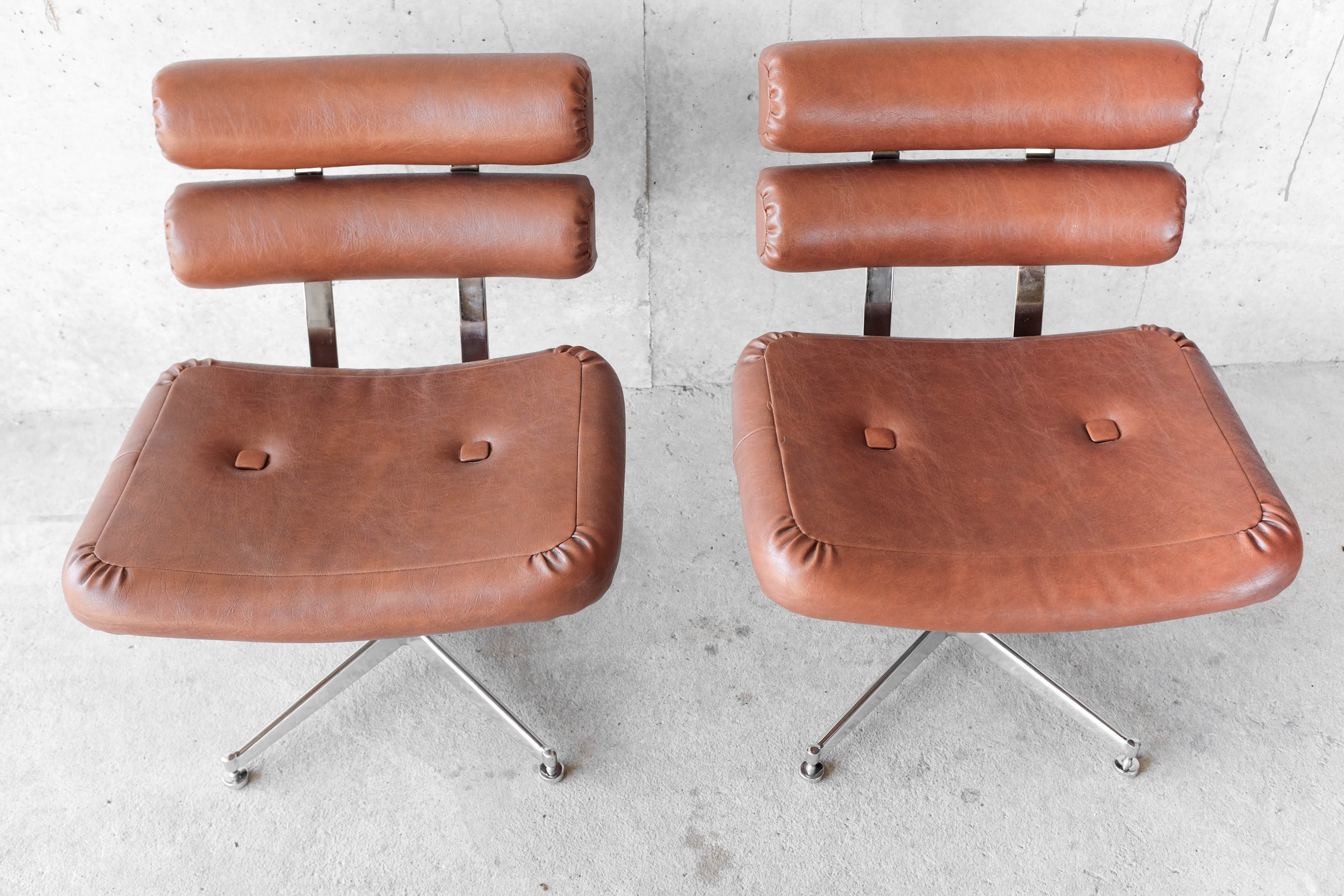 Pair of chairs - 1970 - Cognac