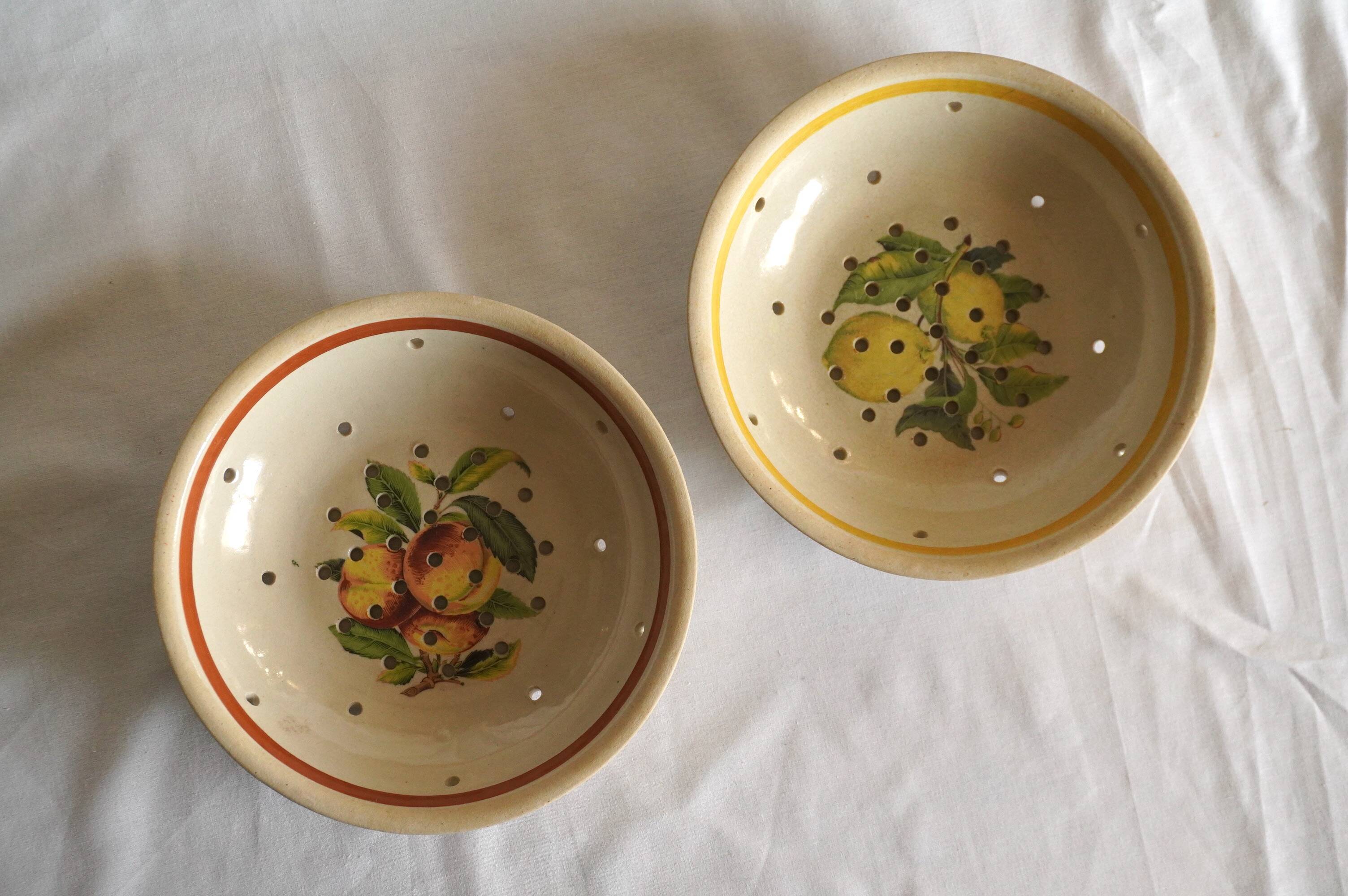 Set of 2 stoneware colanders/strainers, fruit designs, Digoin LML