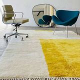 Traditional handmade Beni Ouarain rug