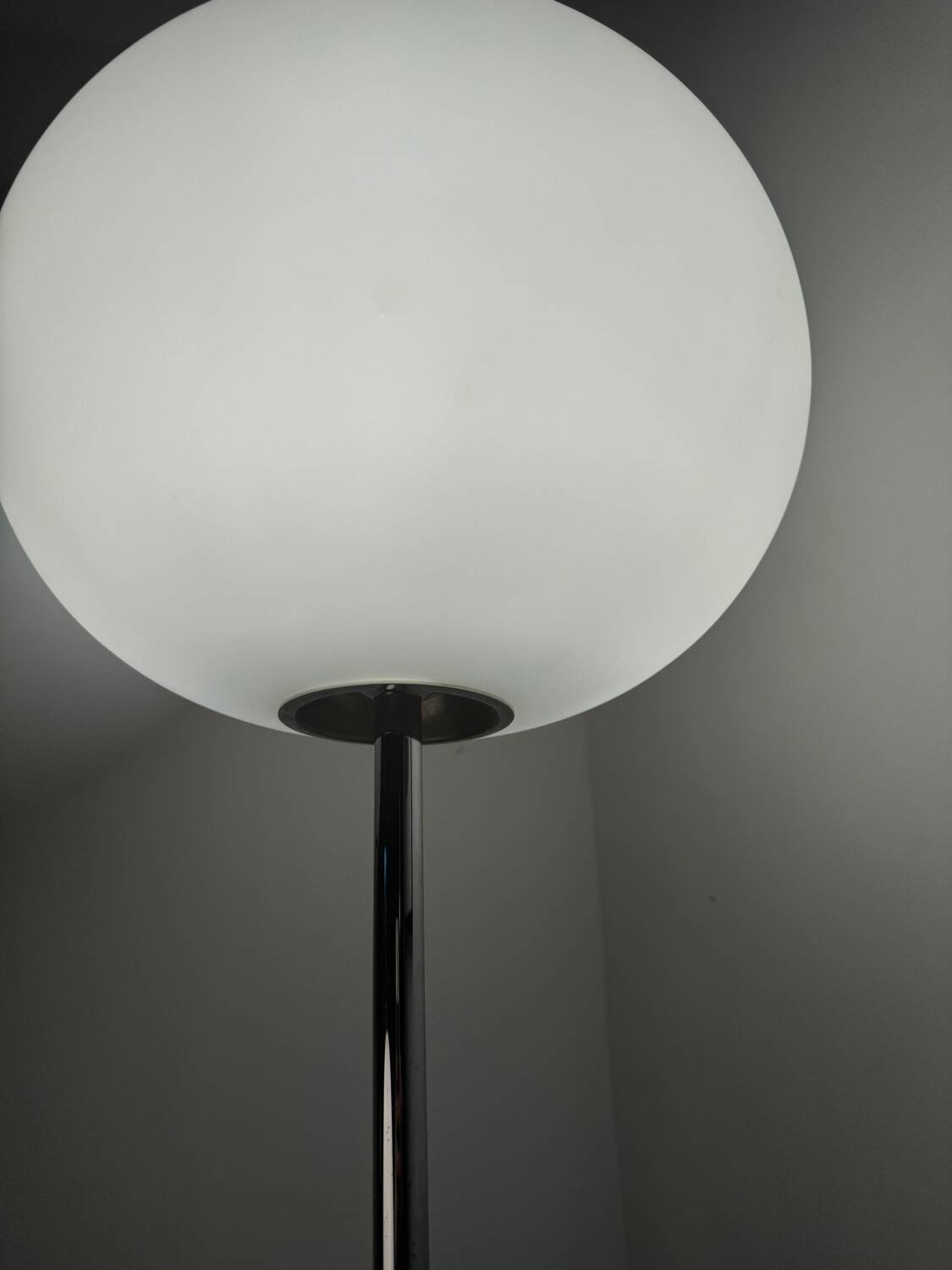 GLO BALL family FLOS floor lamps