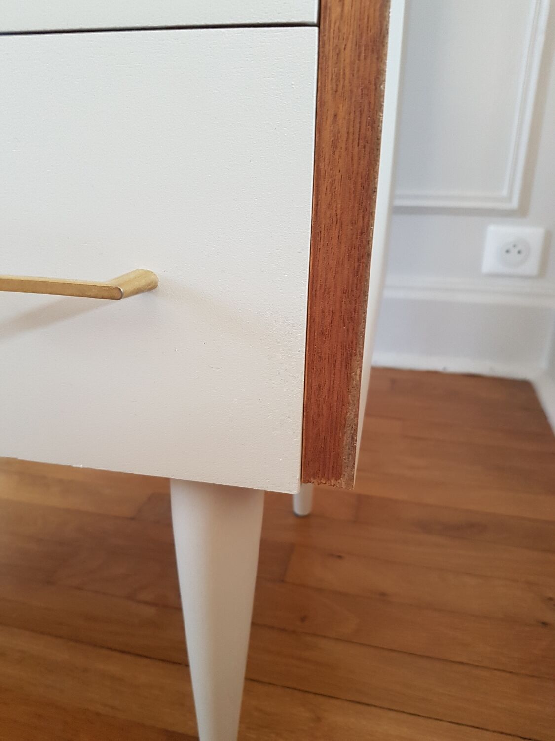 Vintage chest of drawers bobbin feet