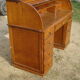 Bureau cilindre à volet en pin