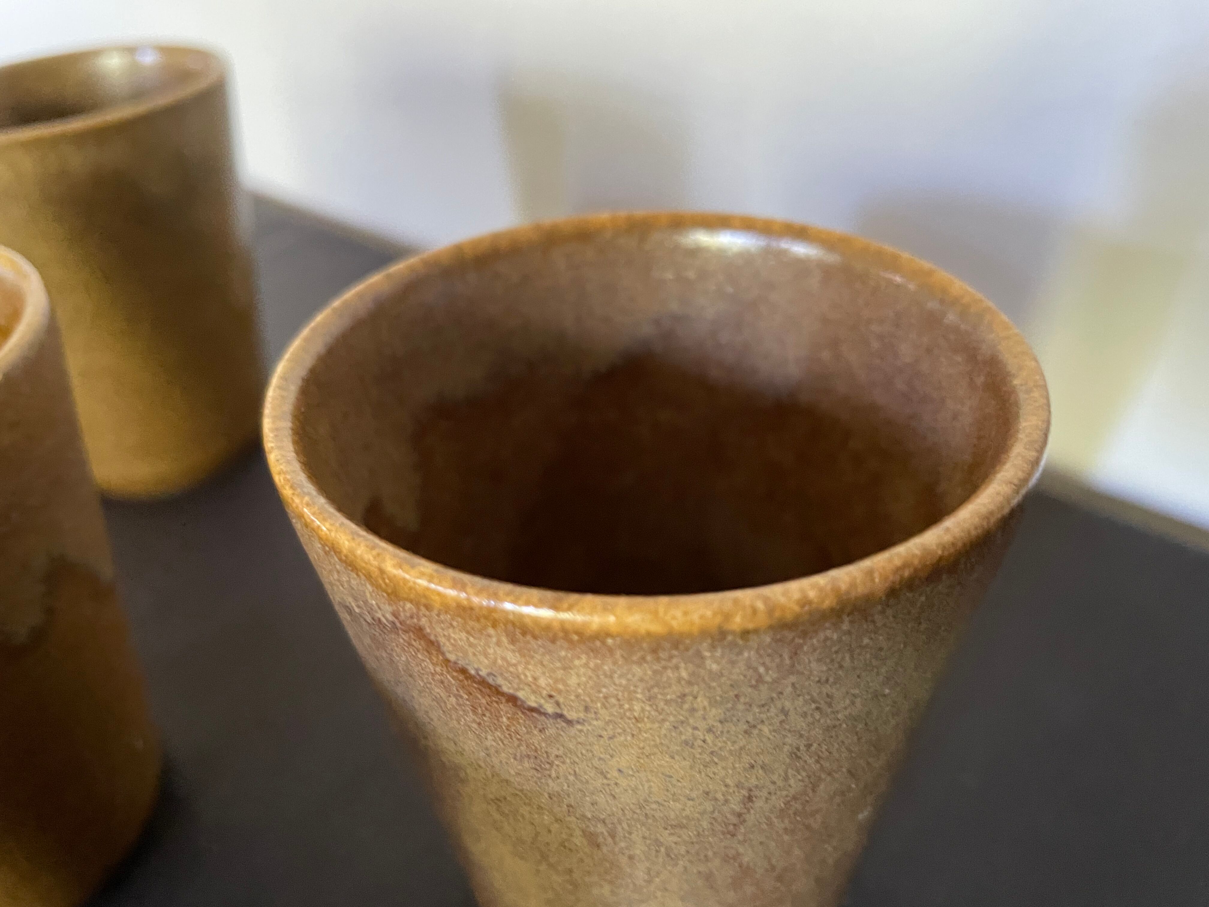 Digoin stoneware cups